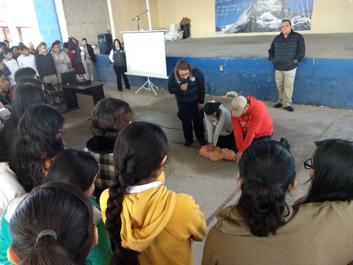 Imparte PC y Bomberos pláticas de atención a emergencias en Reynosa