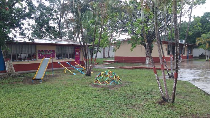 Frío genera ausentismo en jardines de niños ; sólo asiste a clases el 64 por ciento de alumnos