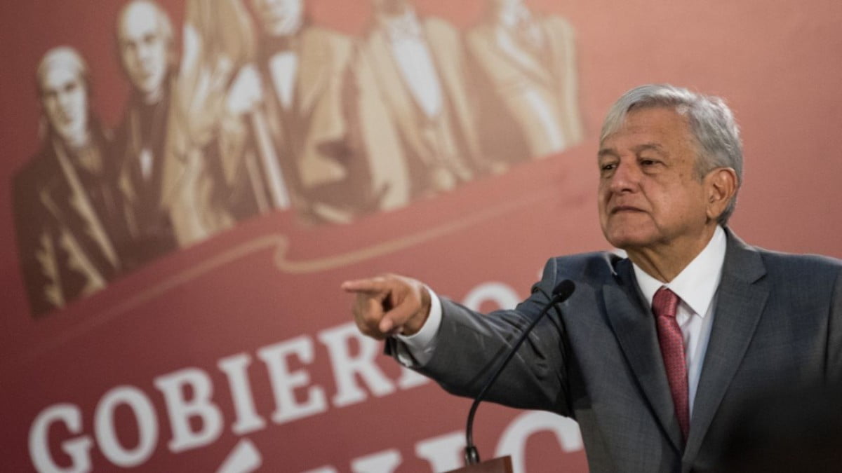 Funcionario que no publique declaración patrimonial se va: López Obrador
