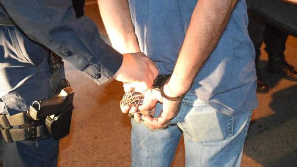 Detienen a un hombre tras persecución en Río Bravo