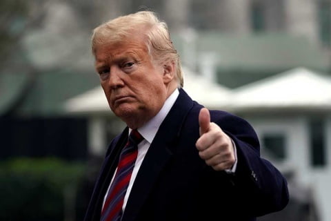 Trump acumula más de 8 mil dichos falsos en su mandato.