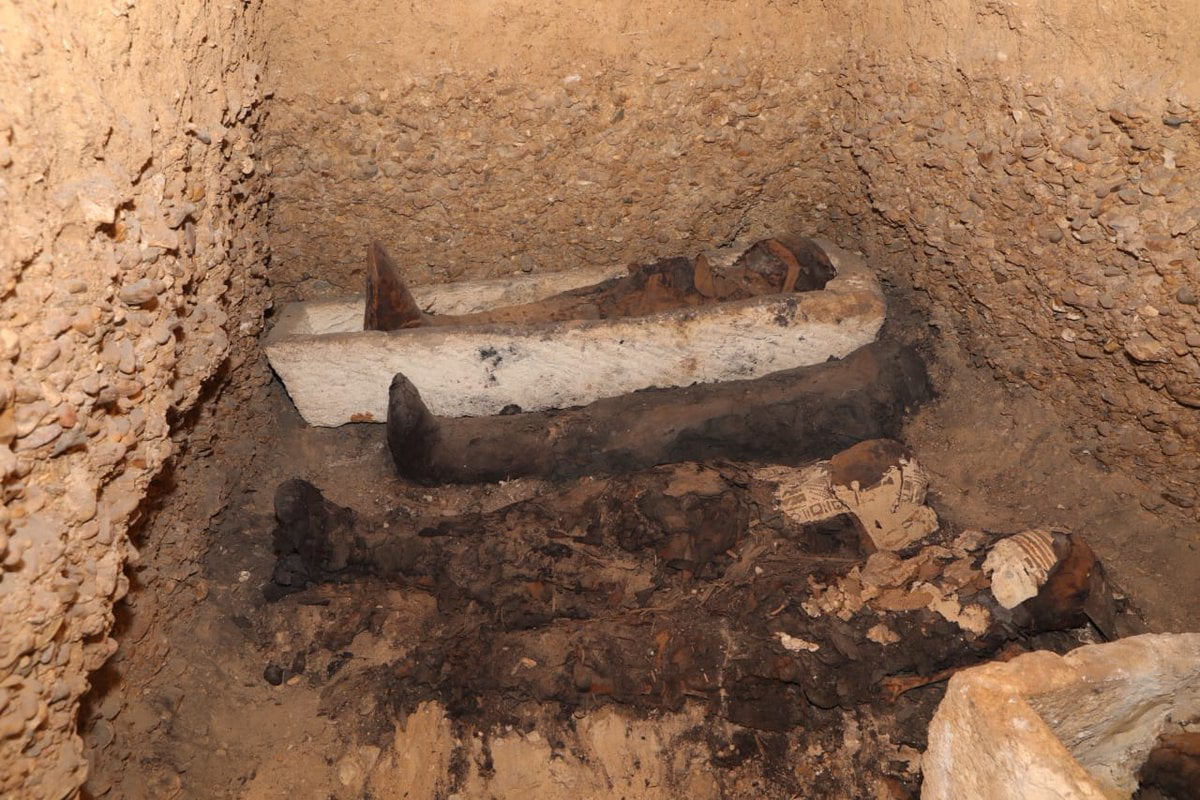 Encuentran más de 40 momias en tumba de Egipto: tienen dos mil años