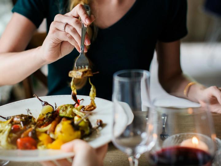 Puedes invertir en tu propio restaurante con sólo 8 mil pesos