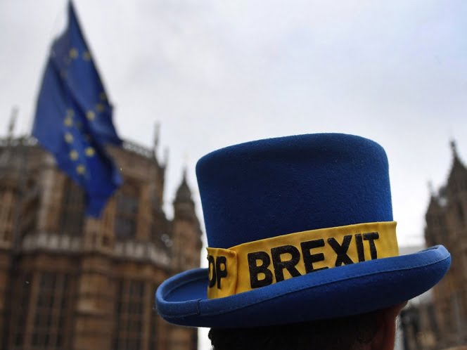 Dimite un secretario de Estado británico por retraso del ‘brexit’