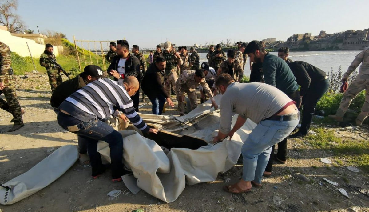 Tragedia en Irak: casi 100 muertos por el naufragio de un ferry sobrecargado