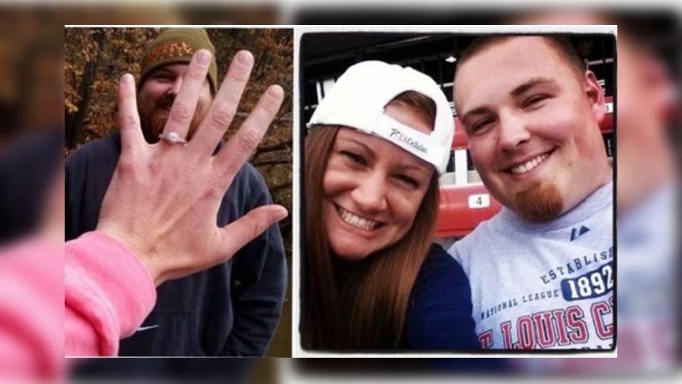 Él se apellida Burger, ella King, la empresa pagó la boda