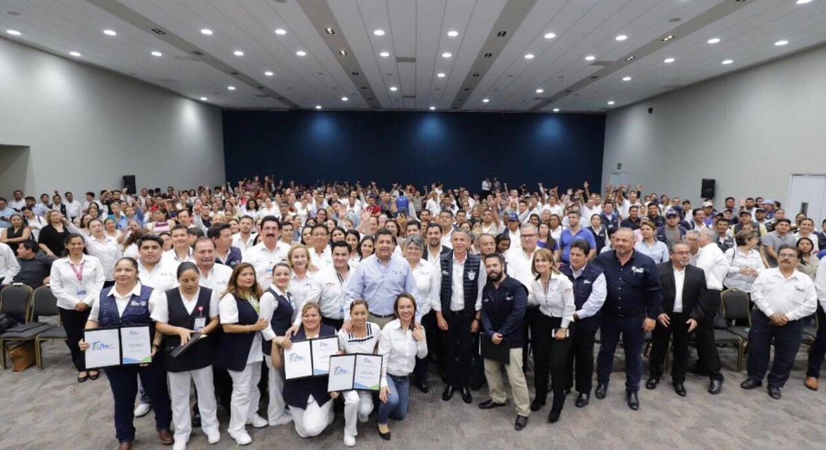 Otorgan incremento salarial a trabajadores eventuales de salud
