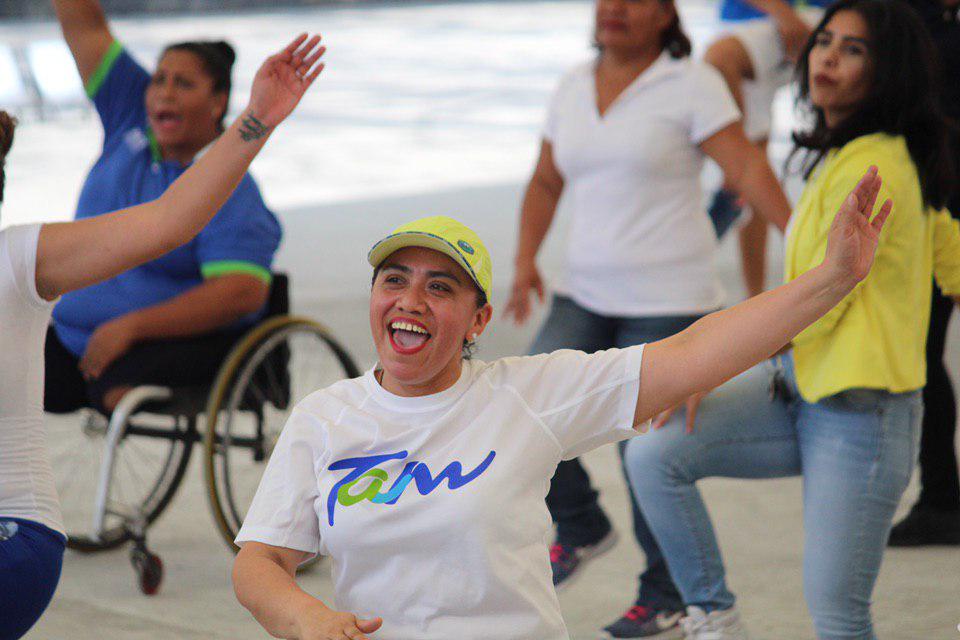 Trabajadores del INDE Tamaulipas se activan por una vida más saludable.