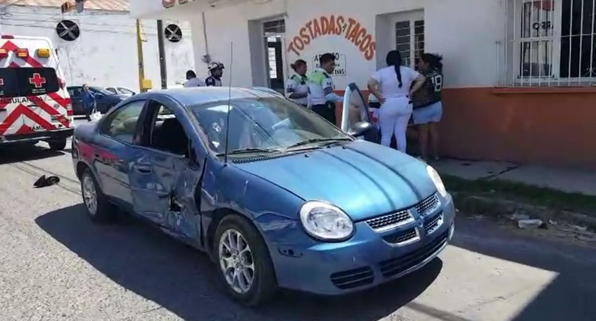 Chocan en el 9 Mina de Cd. Victoria, hay 2 menores lesionados