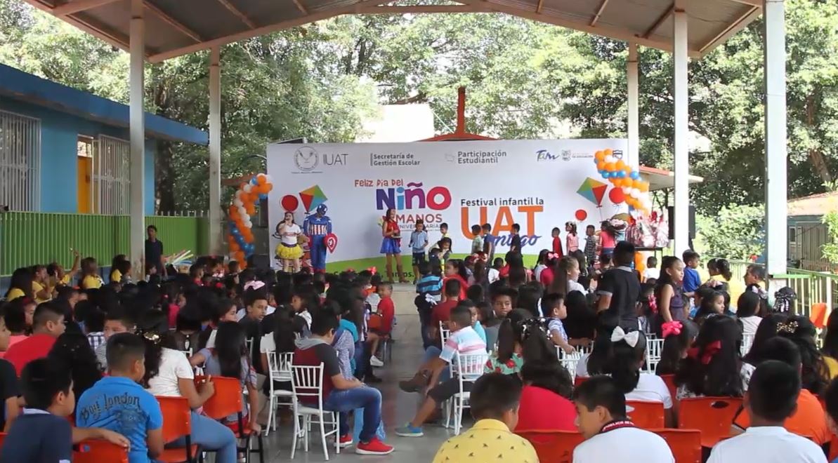 Emotivo festejo a la niñez realiza UAT en Victoria