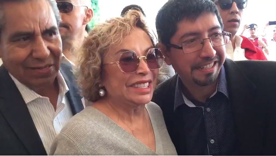 Elba Esther Gordillo anuncia que buscará la dirigencia del SNTE