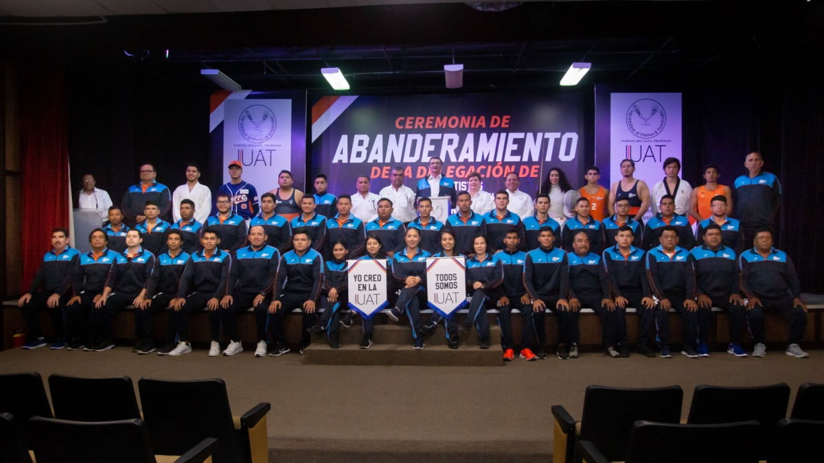 Abandera Rector a deportistas de la UAT rumbo a la Universiada 2019