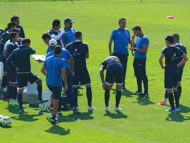 Cruz Azul presume consistencia