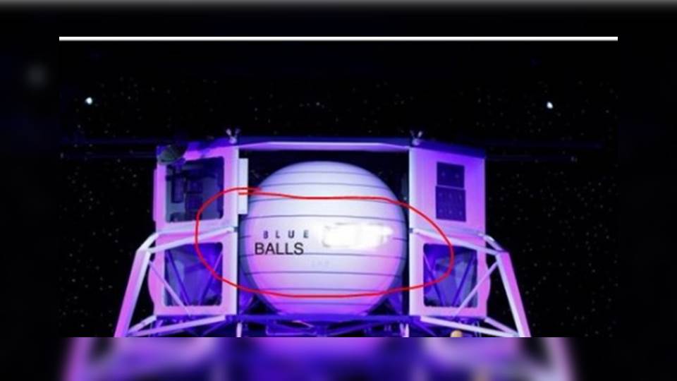 Elon Musk se burla de la nave espacial del dueño de Amazon