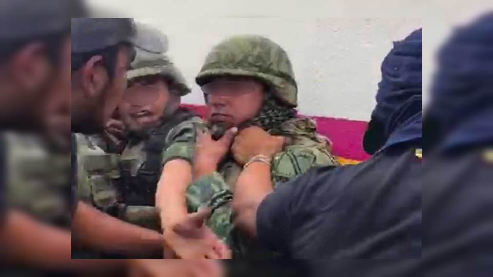 Retienen a militares a cambio de armas… de criminales