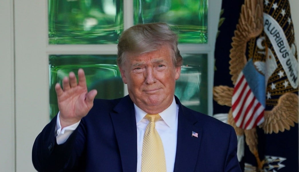 Trump amenaza con la expulsión de millones de indocumentados de EUA