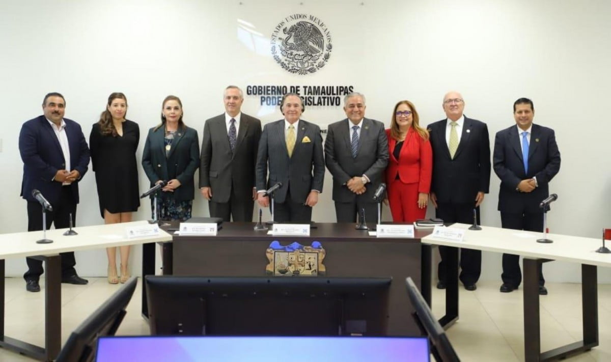 Se instala la Diputación Permanente del Congreso
