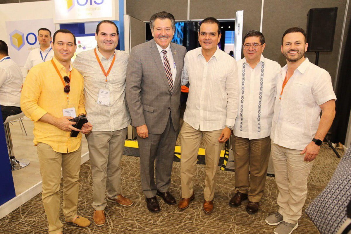 Refrendan Rivas y Saenz la fortaleza en comercio internacional de los Dos Laredos