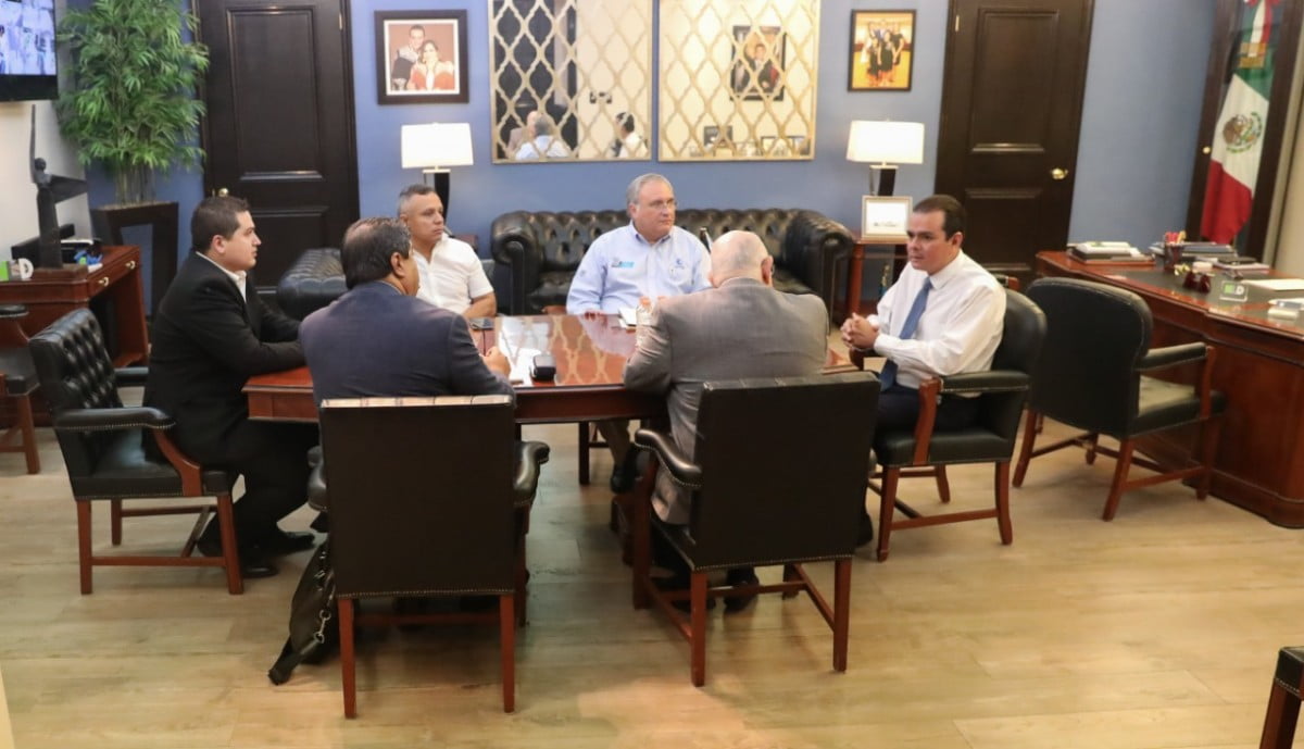 Dialogan Rivas, funcionarios de COMAPA y CILA sobre saneamiento de aguas residuales