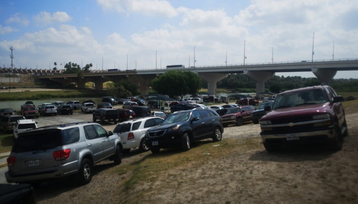 Paisanos se quejan por lentitud de autoridades mexicanas