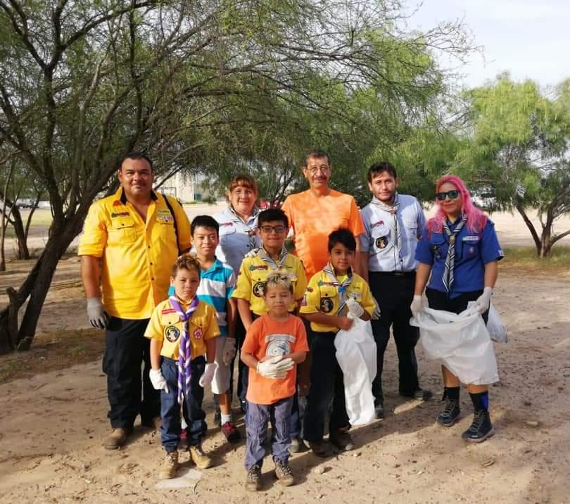 Grupo Scout hace limpieza de Ruta Jabalí en Nuevo Laredo