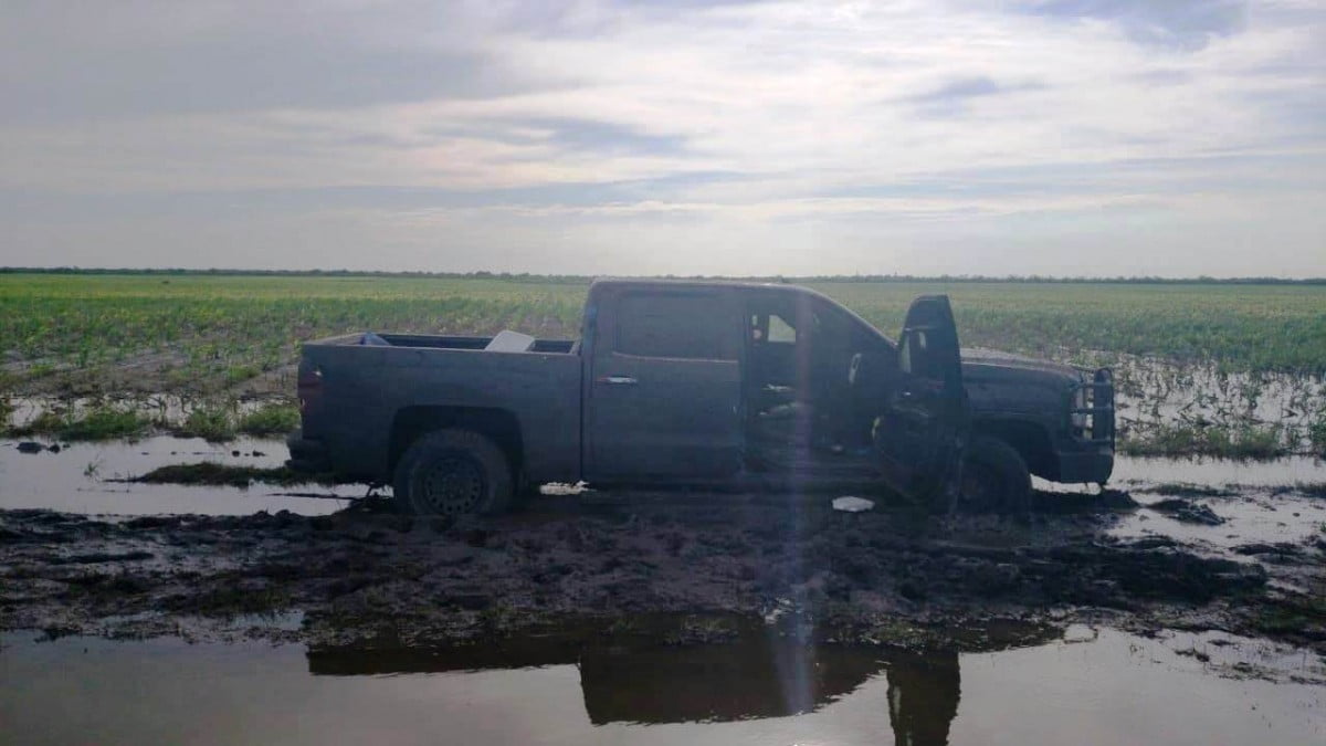 Aseguran en la frontera camioneta con blindaje artesanal