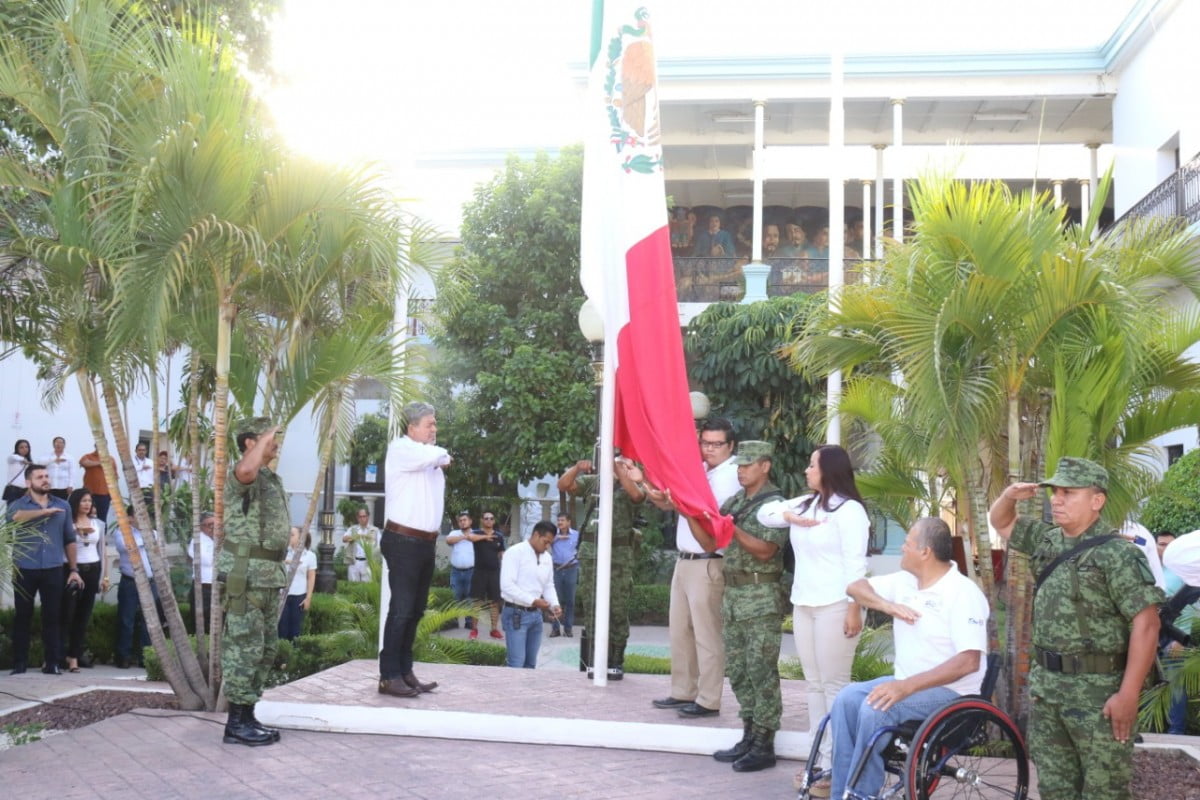 Realiza Ayuntamiento ceremonia cívica