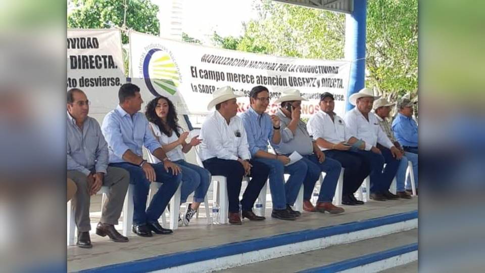 Bloqueo nacional de carreteras sigue en pie para el 14 de agosto, advierten productores