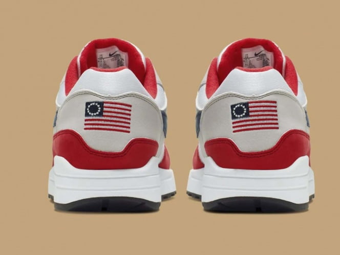 Nike retira tenis polémico con bandera de EU