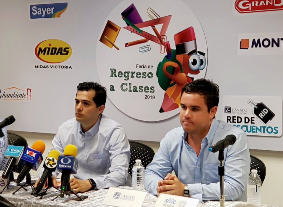 Se unen Ayuntamiento y Canaco para beneficiar a familias en Victoria