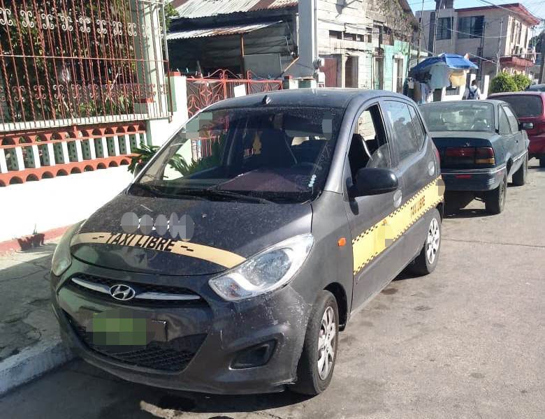 Recuperan en Tampico vehículo robado, estaba habilitado como taxi