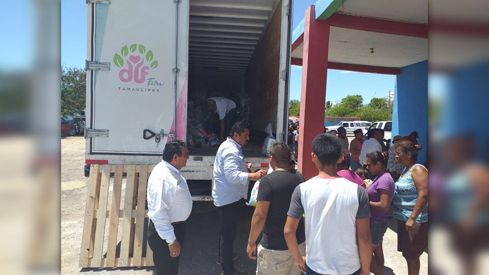 Lleva Gobierno del Estado y DIF Tamaulipas apoyos a las familias de pescadores