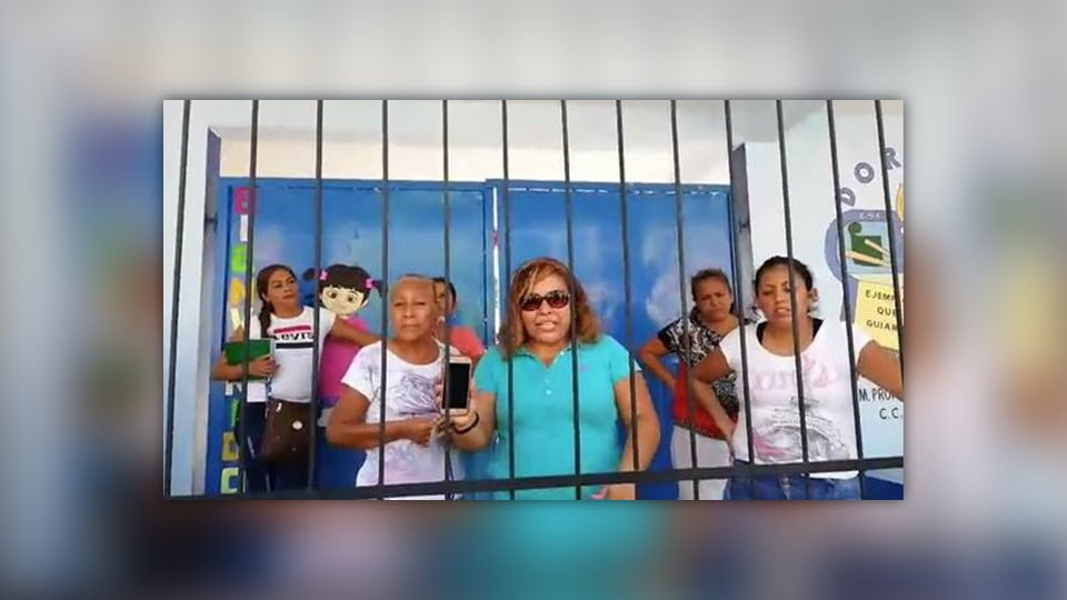 Madres de mesa directiva impiden acceso a dos alumnos en escuela primaria de Altamira