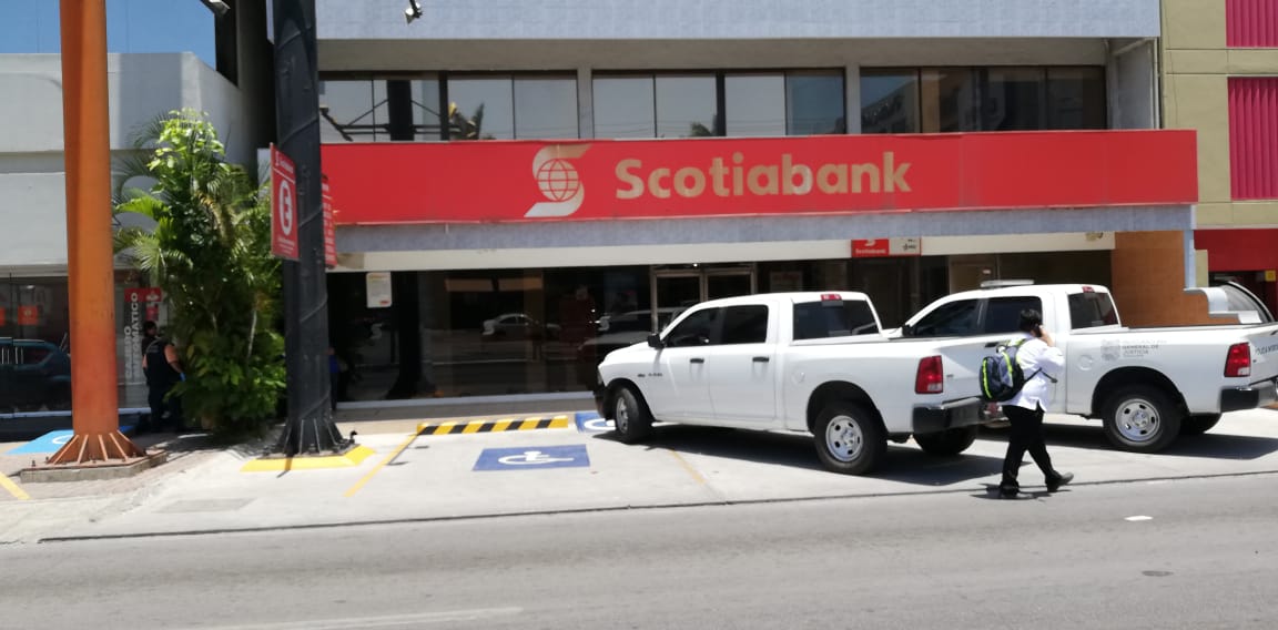Solitario hampon roba banco en Tampico