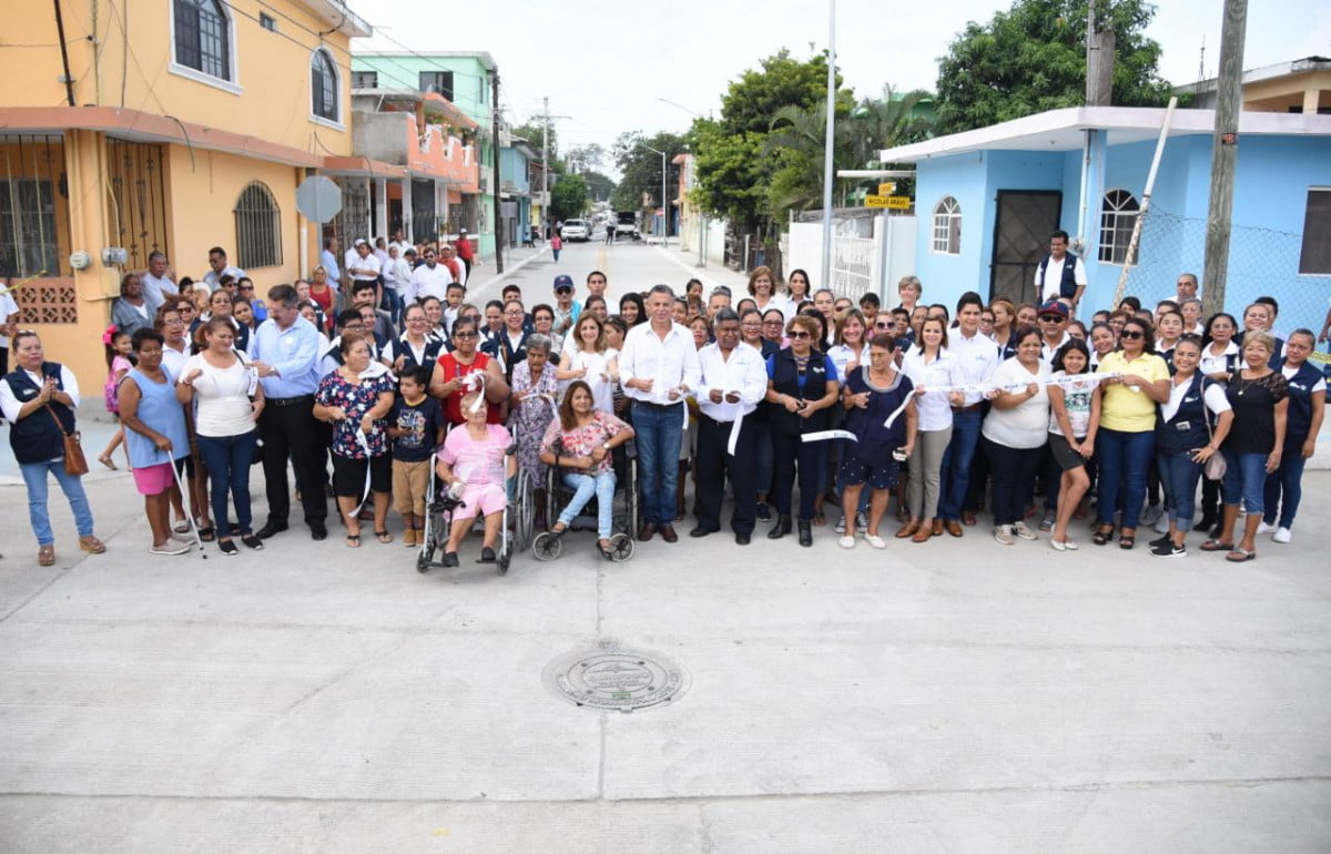Moderniza Chucho Nader las Vialidades de la Colonia Morelos