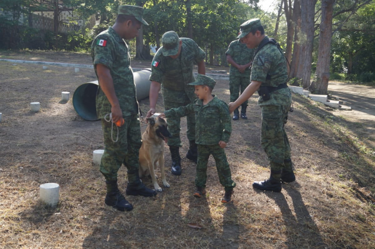Pequeño con distrofia muscular cumple su sueño de ser «soldado por un día» en Tampico