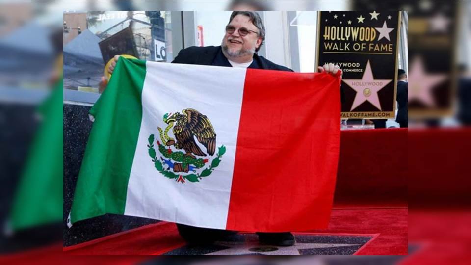 Guillermo del Toro recibe su estrella en el Paseo de la Fama