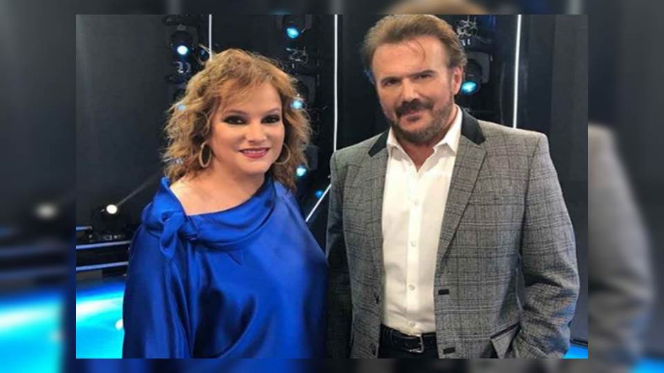 Pimpinela recibe Grammy por toda su trayectoria