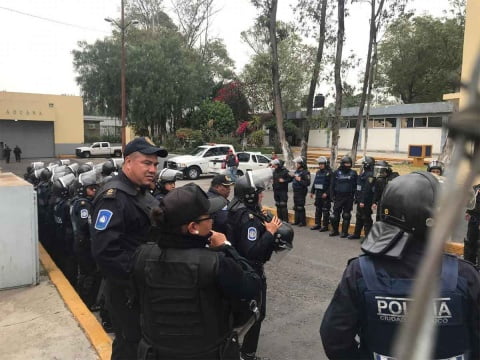Riña deja tres internos lesionados en Reclusorio Oriente