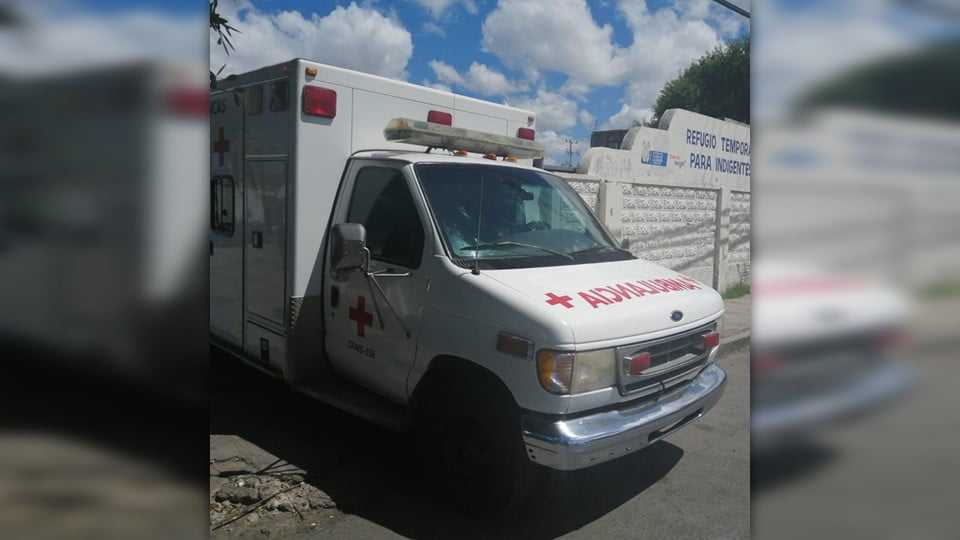 Atiende Cruz Roja a mujer migrante deshidratada en  Nuevo Laredo