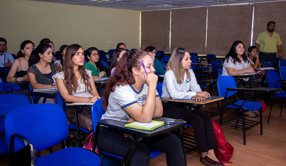 Desarrolla UAT Seminario Virtual en temas de psicología