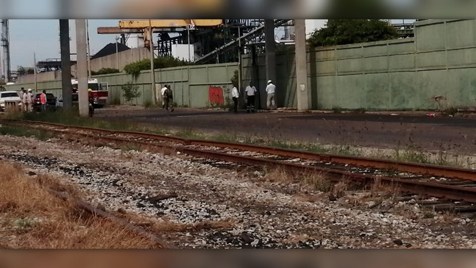 Es agua lastre la fuga en la tubería de Refinería Francisco I. Madero
