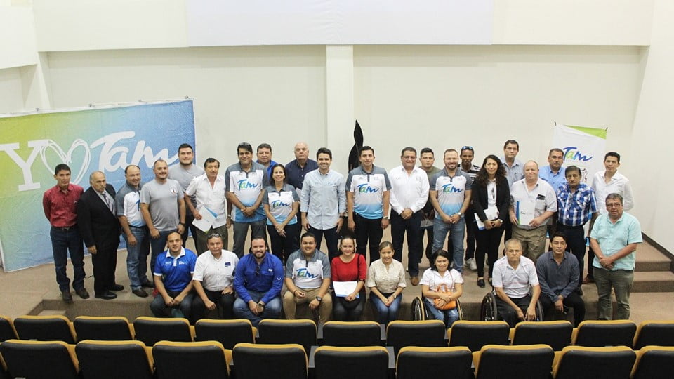 INDE une lazos con Asociaciones Deportivas