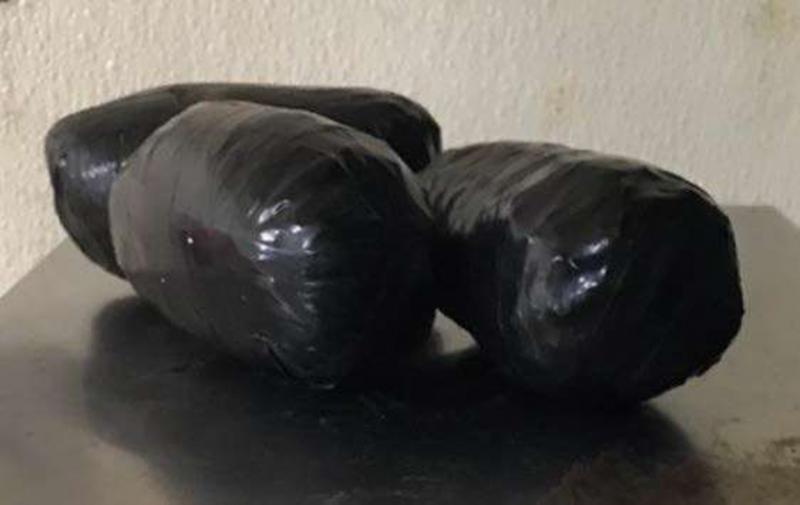Decomisan metanfetamina cristalina por más de 2.9 millones de dólares