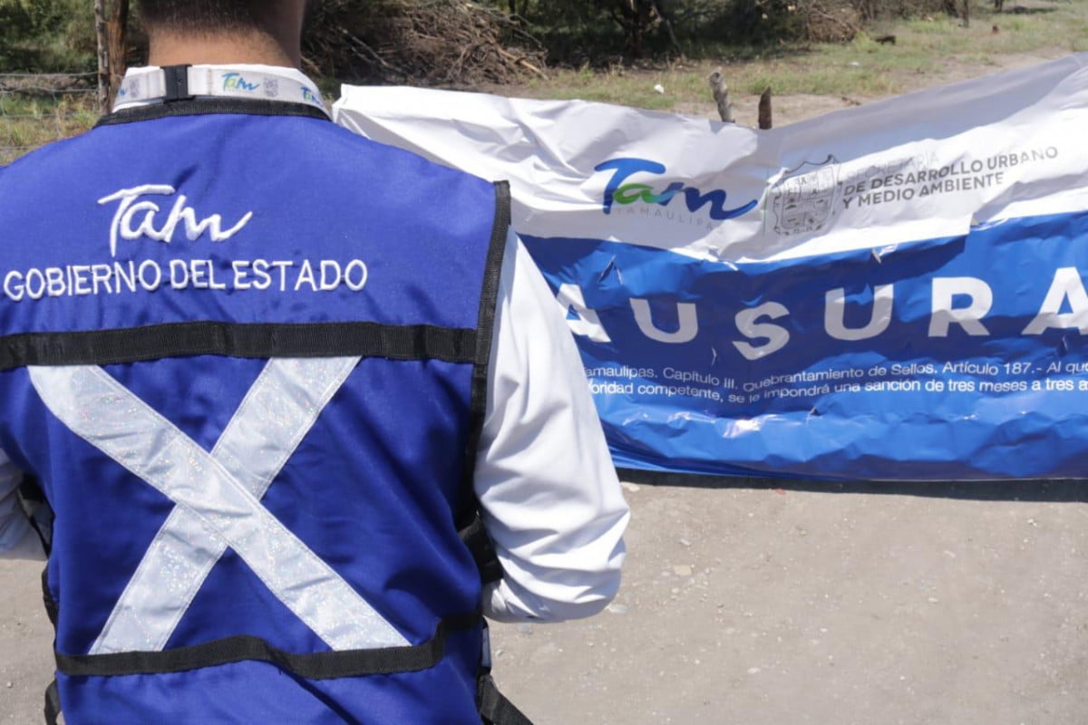 Clausura Gobierno del Estado banco de materiales en Ejido el Olivo