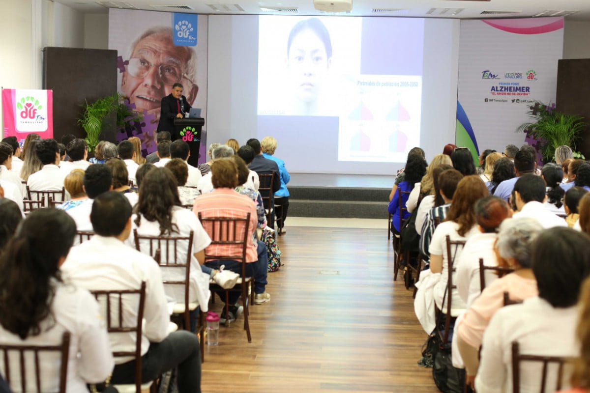 Realiza DIF Tamaulipas primer foro de Alzheimer “El Amor No se Olvida”