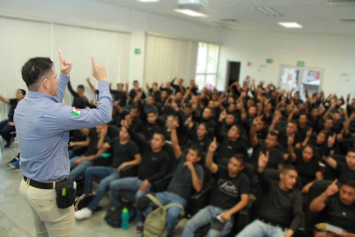Lleva Municipio Lengua de Señas Mexicana a Universidad de Seguridad y Justicia de Tamaulipas