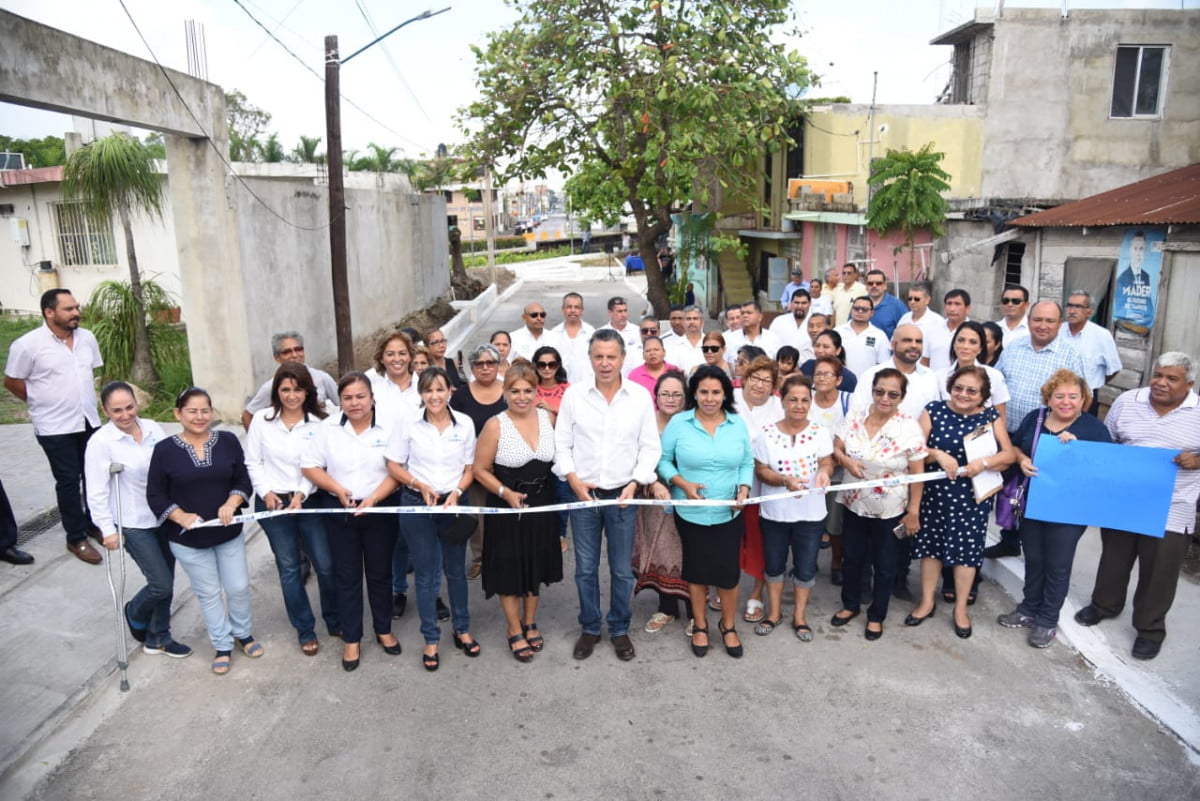 Entrega Chucho Nader Nueva Obra de Pavimentación