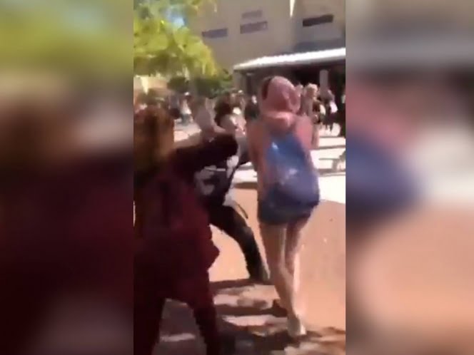 ‘Es la última vez que me tocas’; joven le pega a mujer que lo molestaba en escuela