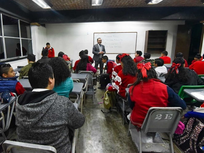 Publican decretos que expiden leyes secundarias de Reforma Educativa